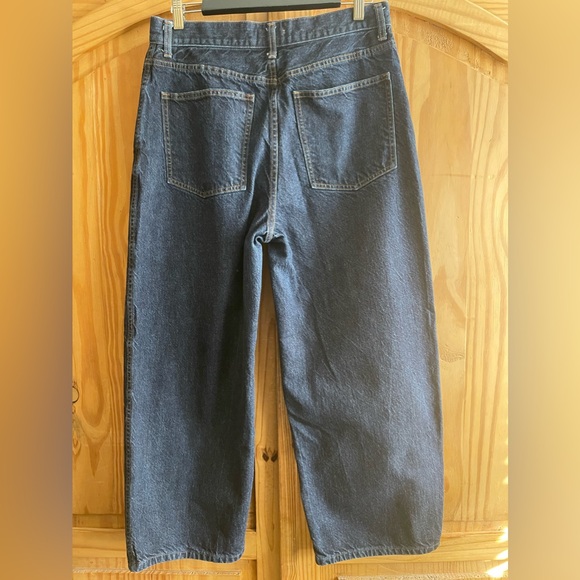Uniqlo Barrel Leg Cropped Jeans Size 30 - Picture 2 of 3